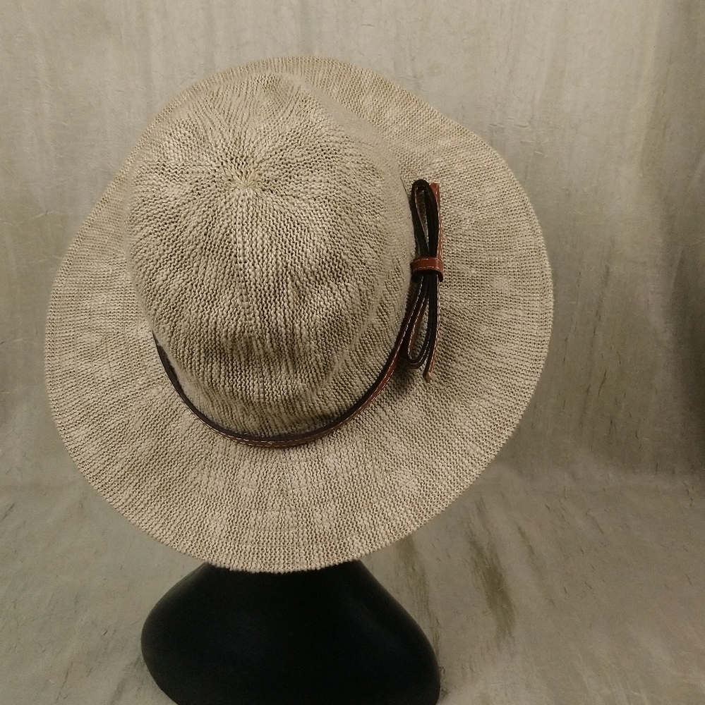 Disney Authentic Original Hat. - image 3